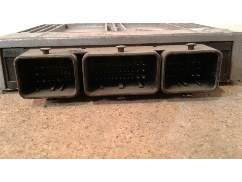 Recambio de centralita motor uce para peugeot 206 berlina x-line referencia OEM IAM 9644625680 9652202780 4163294575