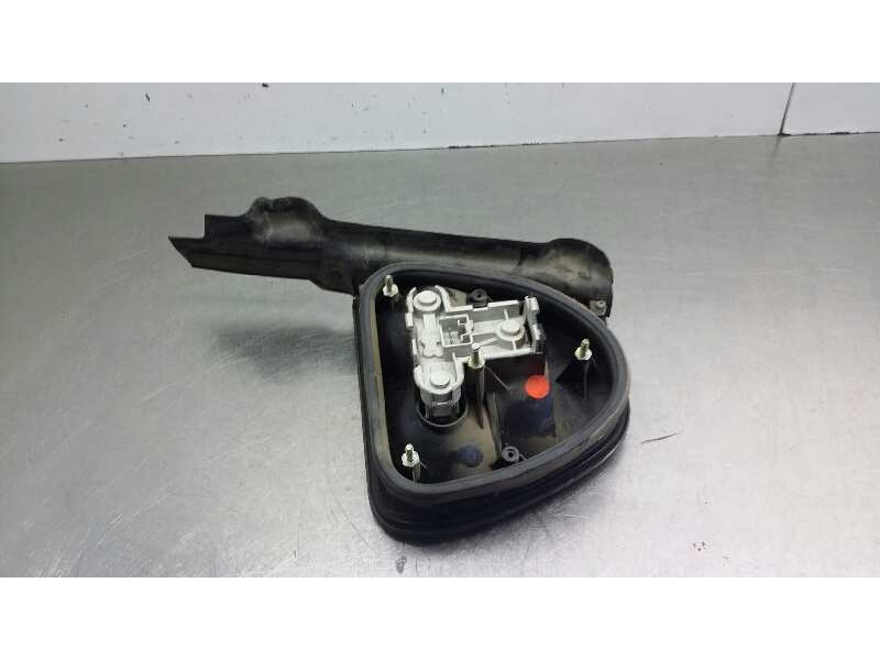 Recambio de piloto trasero izquierdo para lancia delta 1.6 i.e. le referencia OEM IAM 0007798158  