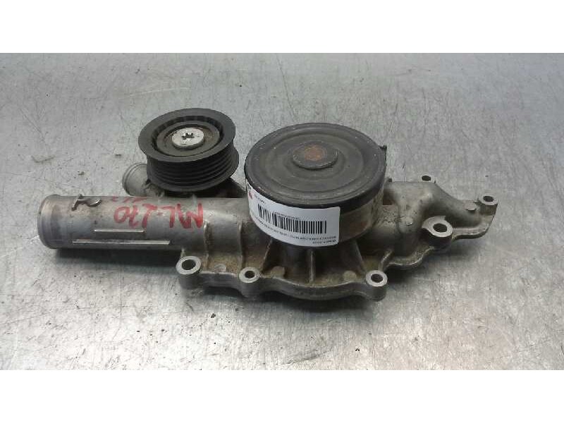 Recambio de bomba agua para mercedes clase m (w163) 270 cdi (163.113) referencia OEM IAM IK2934720S  