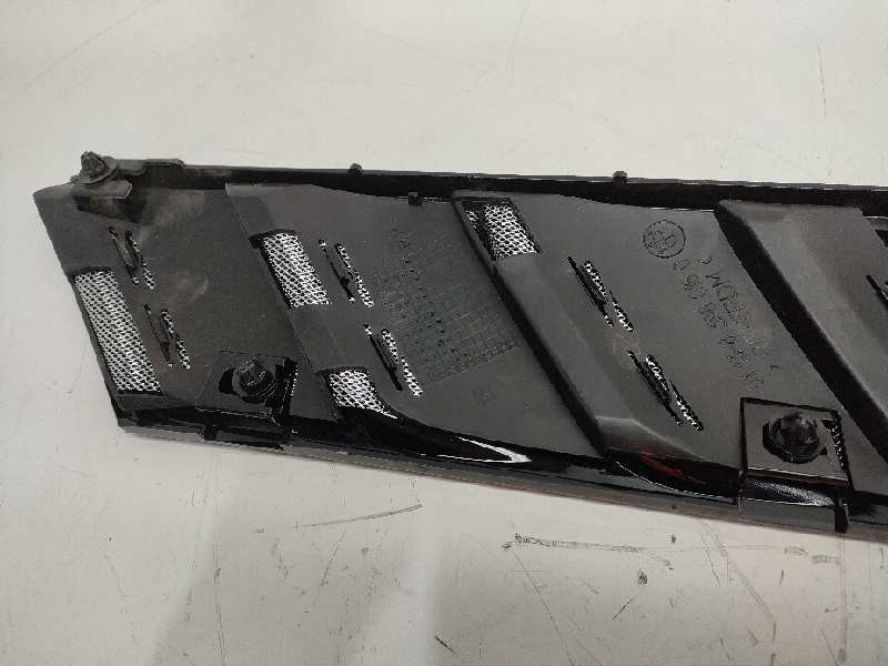 Recambio de rejilla paragolpes derecha para bmw serie z3m coupe (e36/8) referencia OEM IAM 51138397506  