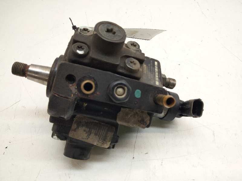 Recambio de bomba inyeccion para opel vectra c berlina 1.9 cdti referencia OEM IAM 0445010097  