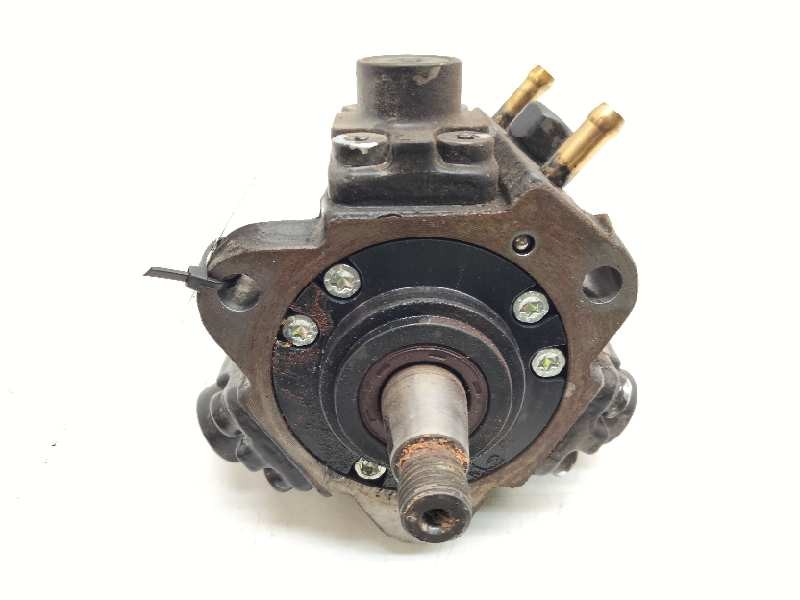 Recambio de bomba inyeccion para opel vectra c berlina 1.9 cdti referencia OEM IAM 0445010097  