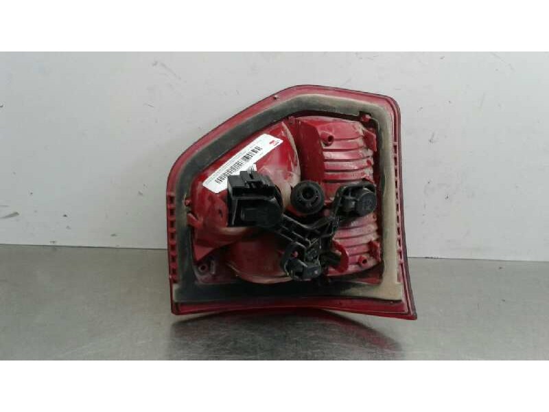 Recambio de piloto trasero izquierdo porton para citroen c5 station wagon crosstourer referencia OEM IAM   