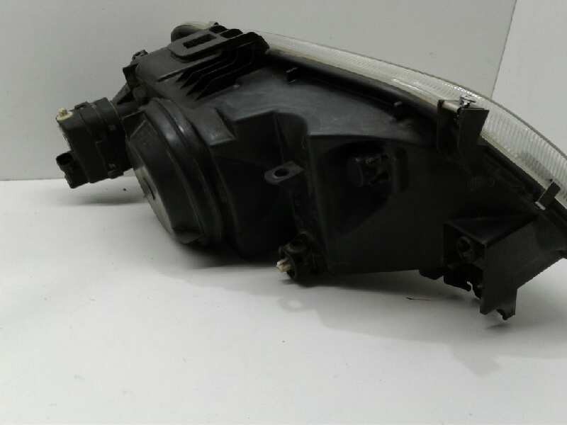 Recambio de faro izquierdo para renault megane i berlina hatchback (ba0) 1.6e europa referencia OEM IAM 4706  