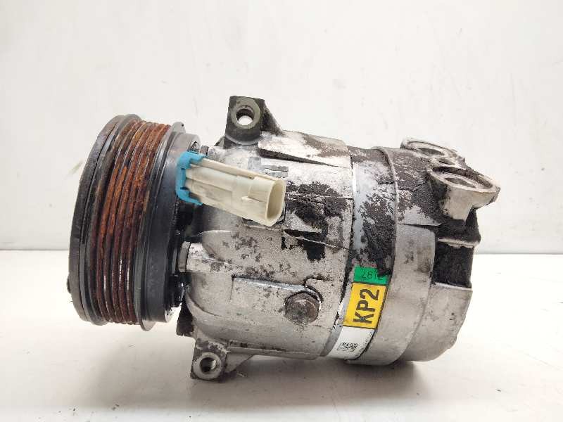 Recambio de compresor aire acondicionado para opel vectra c berlina 1.9 cdti referencia OEM IAM 041151618  