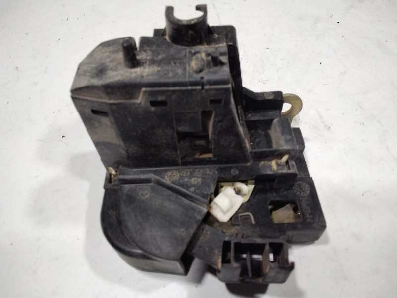 Recambio de cerradura puerta delantera derecha para renault megane i fase 2 berlina (ba0) 1.4 16v privilege referencia OEM IAM 7