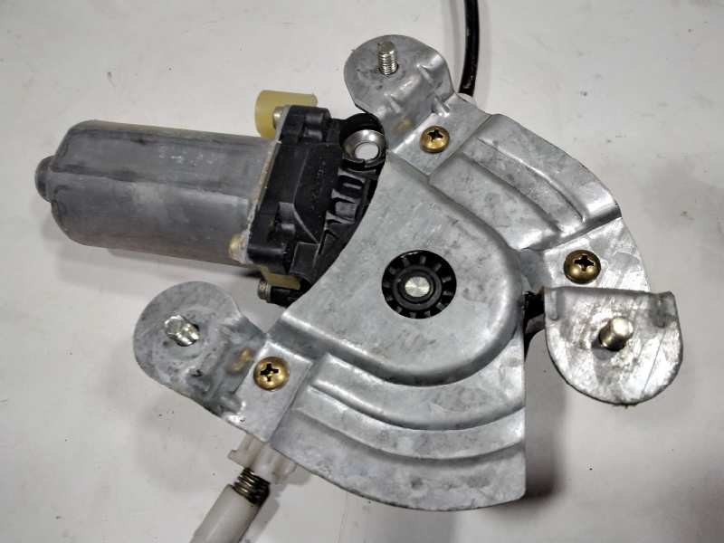 Recambio de elevalunas delantero derecho para renault megane i fase 2 berlina (ba0) 1.4 16v privilege referencia OEM IAM 7700834