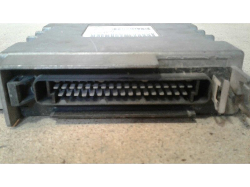 Recambio de centralita motor uce para renault twingo (co6) 1.2 referencia OEM IAM HOM7700856784 7700865816 IAWGR.20