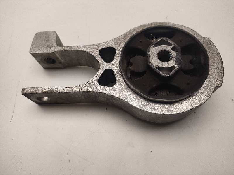 Recambio de soporte motor trasero para citroen jumpy 2.0 hdi fap cat (rh02 / dw10cted4) referencia OEM IAM 331823786945E  