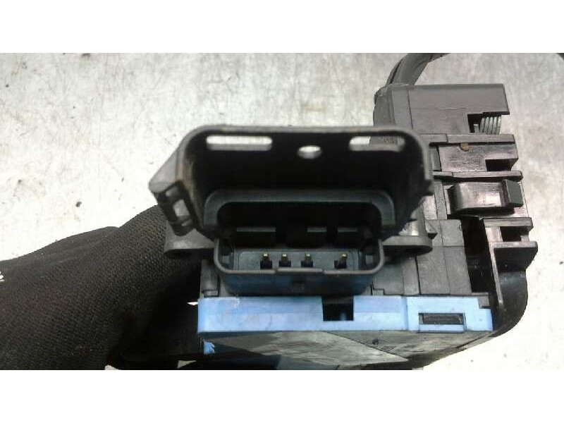 Recambio de cerradura puerta trasera izquierda para peugeot 207 premium referencia OEM IAM   