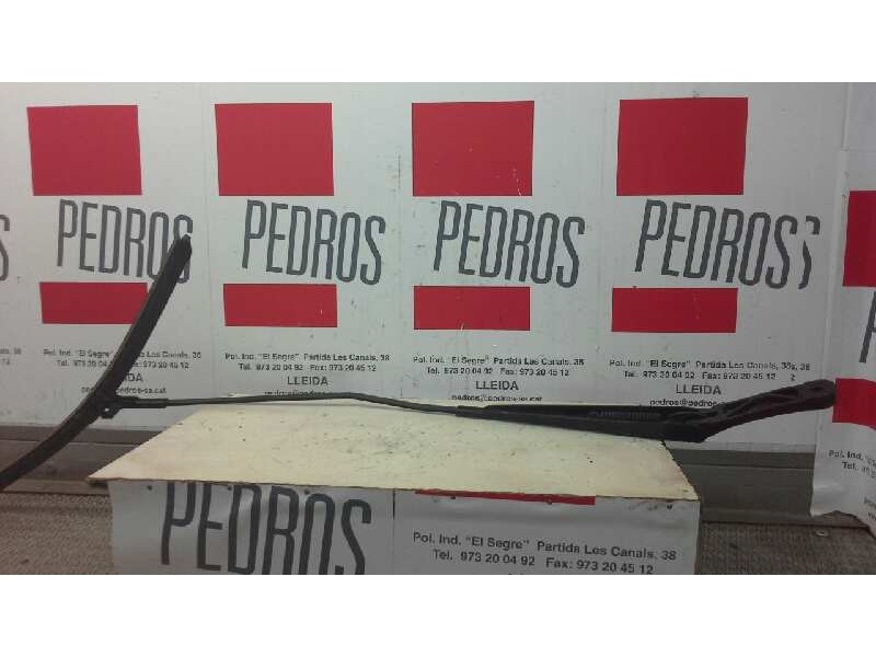 Recambio de brazo limpia delantero derecho para volkswagen caddy ka/kb (2k) furg. referencia OEM IAM 2K1955410  