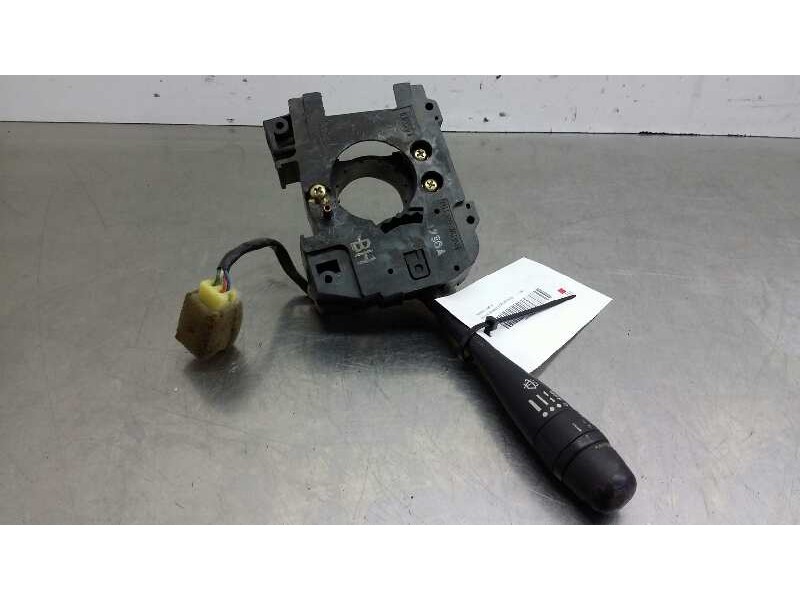 Recambio de mando limpia para nissan sunny berlina (n13) referencia OEM IAM  MANDO LIMPIA NISSAN SUNNY 30972