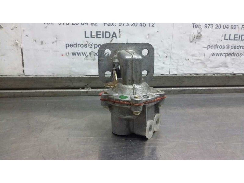 Recambio de bomba combustible para ebro l35 perkins referencia OEM IAM  IMSA 