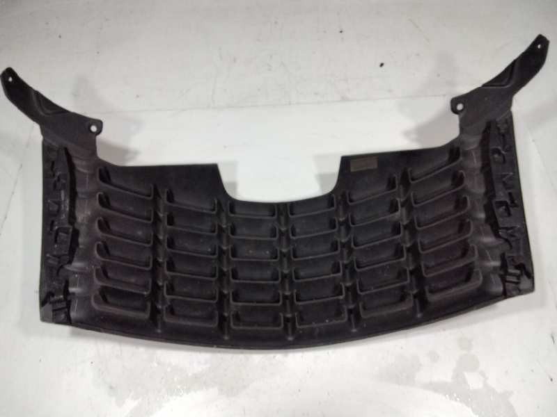 Recambio de rejilla delantera para chrysler pt cruiser (pt) 2.2 crd catwalk classic referencia OEM IAM   