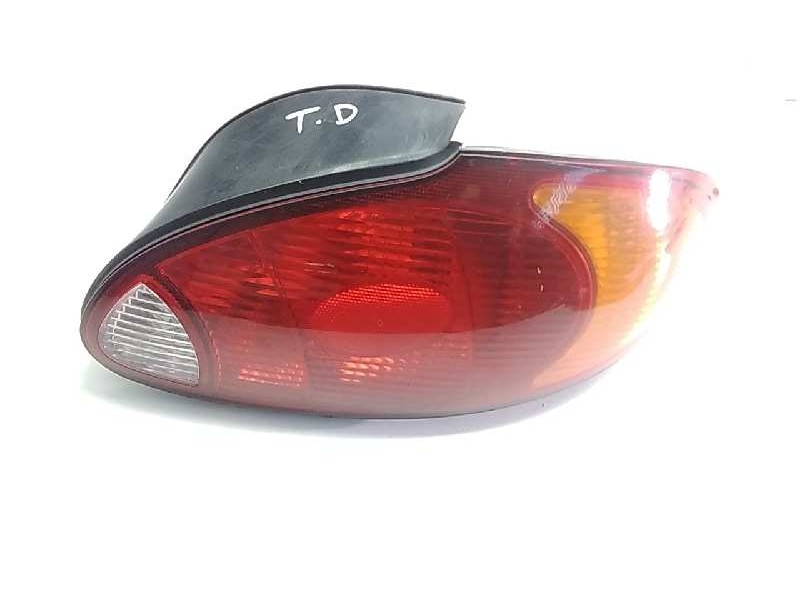 Recambio de piloto trasero derecho para hyundai lantra berlina (rd) 1.6 gls referencia OEM IAM   