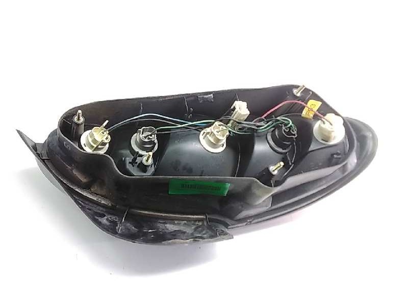 Recambio de piloto trasero derecho para hyundai lantra berlina (rd) 1.6 gls referencia OEM IAM   