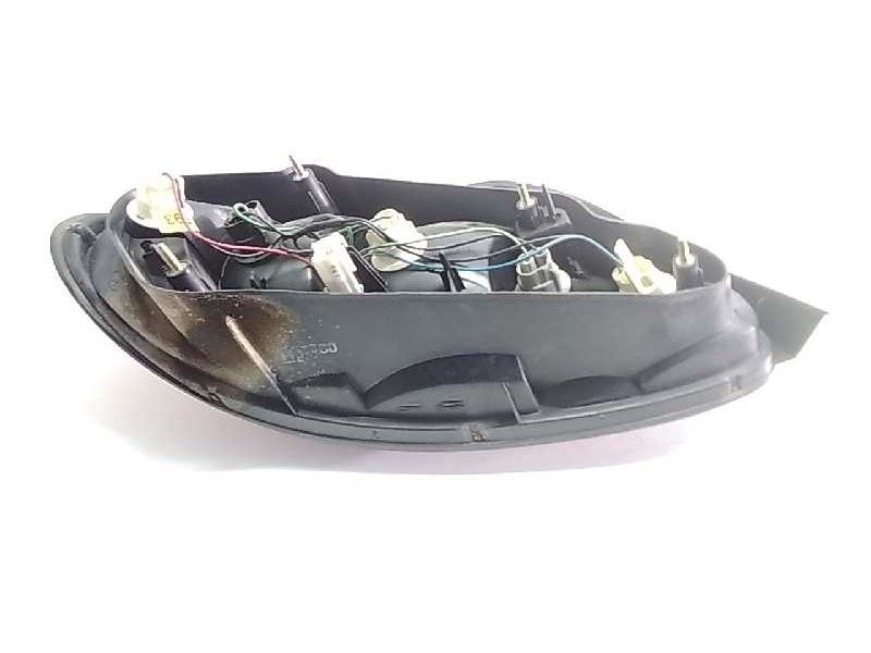 Recambio de piloto trasero derecho para hyundai lantra berlina (rd) 1.6 gls referencia OEM IAM   