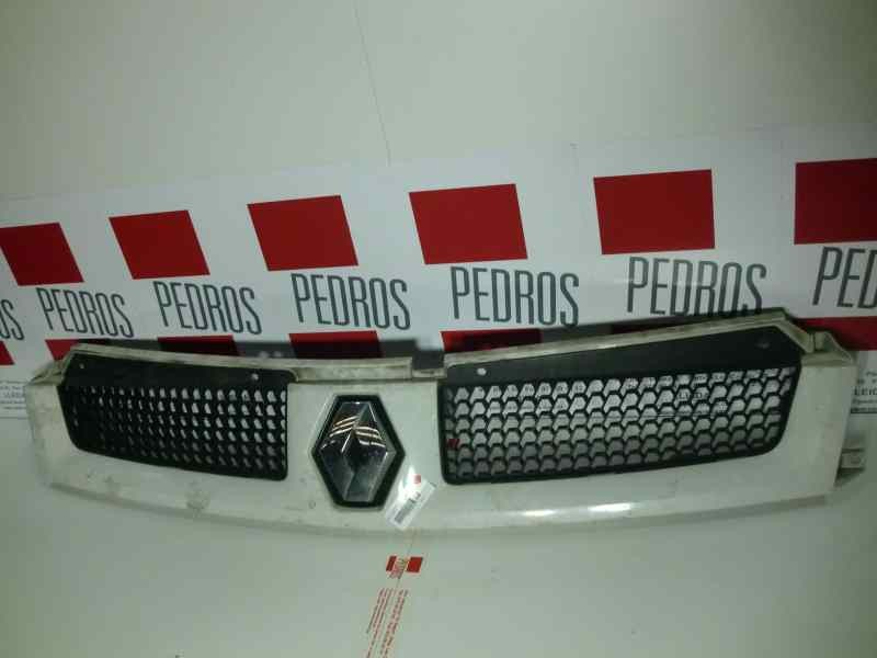 Recambio de rejilla delantera para renault master desde ´98 2.2 diesel referencia OEM IAM   