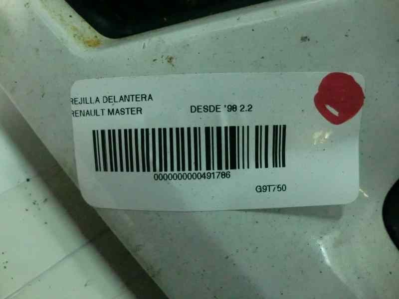 Recambio de rejilla delantera para renault master desde ´98 2.2 diesel referencia OEM IAM   