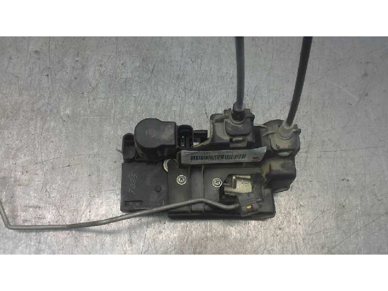 Recambio de cerradura puerta trasera derecha para chevrolet spark lt referencia OEM IAM   