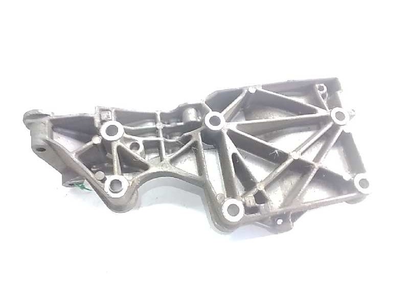 Recambio de soporte alternador para seat toledo (5p2) exclusive referencia OEM IAM 03G903143A  