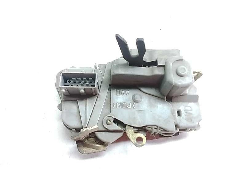 Recambio de cerradura puerta delantera derecha para citroen xsara coupe 1.6 sx referencia OEM IAM   