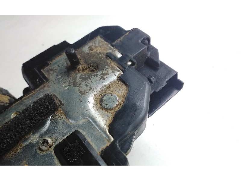 Recambio de cerradura puerta trasera derecha para nissan qashqai+2 (jj10) acenta 4x4 referencia OEM IAM JN32LRRC  