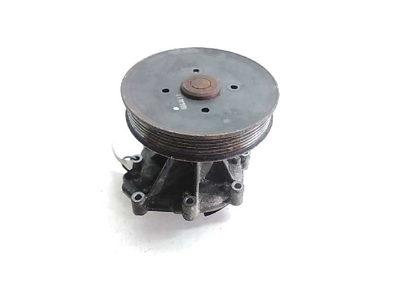 Recambio de bomba agua para ssangyong kyron 2.0 referencia OEM IAM   