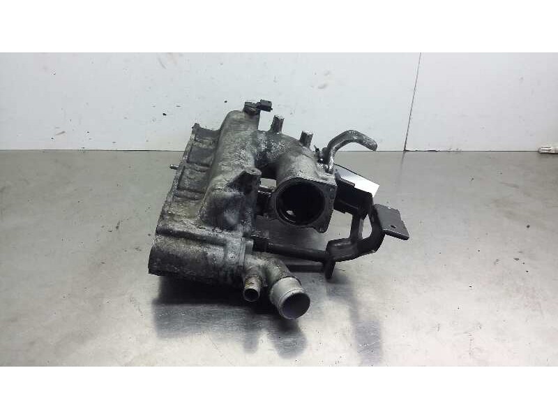 Recambio de colector admision para ssangyong kyron 2.0 referencia OEM IAM A6641410801  