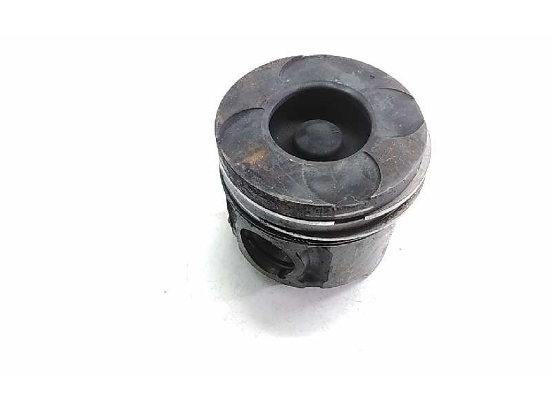 Recambio de piston para ssangyong kyron 2.0 referencia OEM IAM   