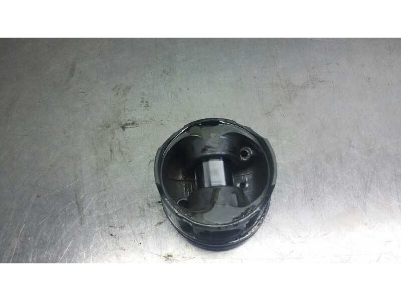 Recambio de piston para ssangyong kyron 2.0 referencia OEM IAM   