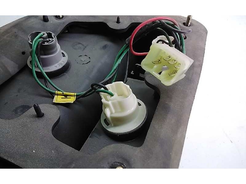 Recambio de piloto trasero derecho para hyundai accent (x3) referencia OEM IAM   31404