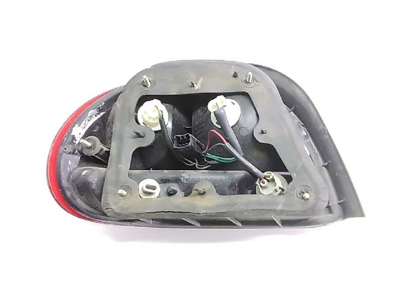Recambio de piloto trasero derecho para hyundai accent (x3) referencia OEM IAM   31404