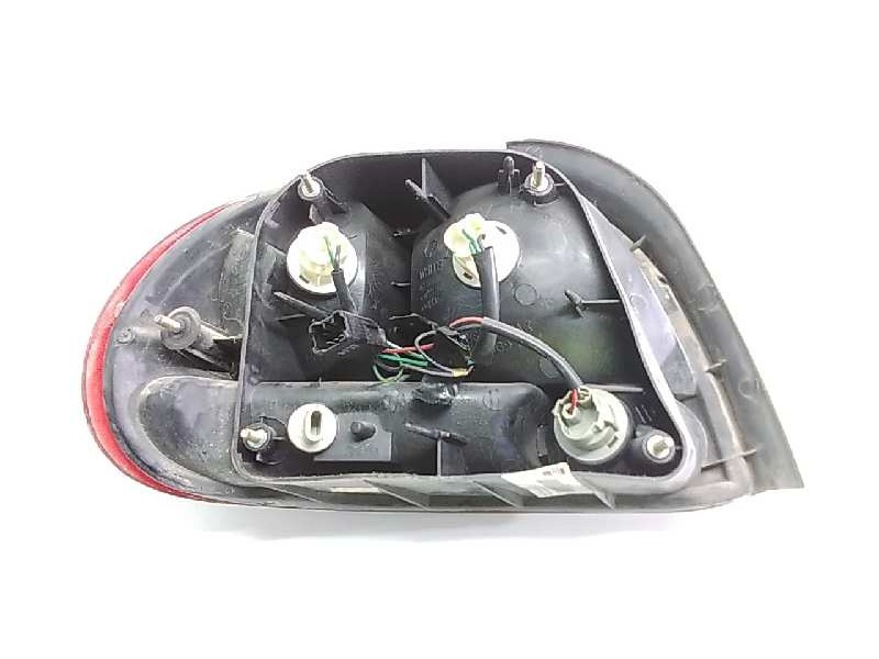 Recambio de piloto trasero derecho para hyundai accent (x3) referencia OEM IAM   31404