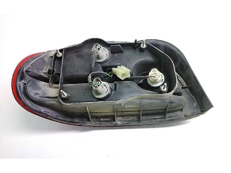 Recambio de piloto trasero derecho para hyundai accent (x3) referencia OEM IAM   31404
