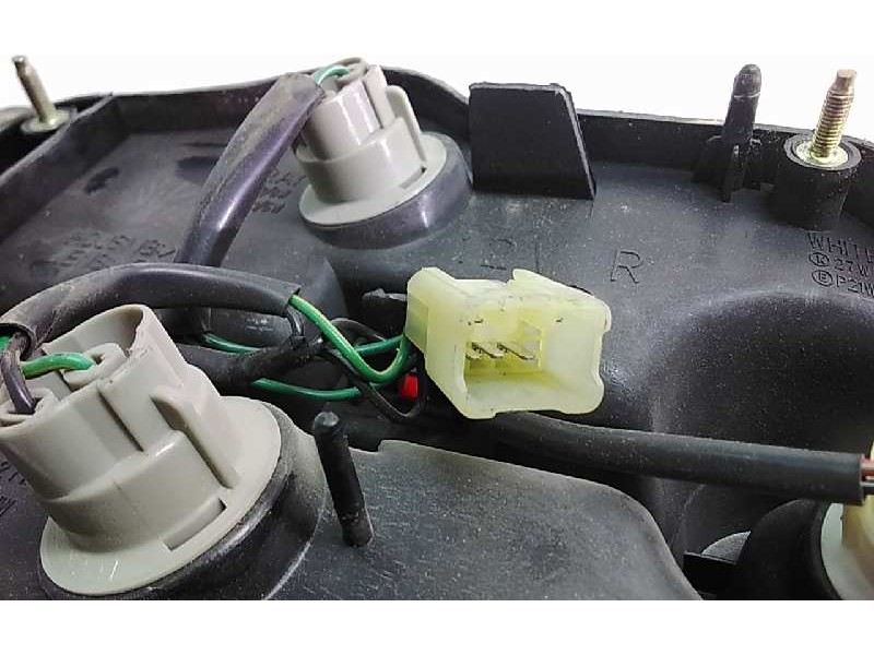 Recambio de piloto trasero derecho para hyundai accent (x3) referencia OEM IAM   31404
