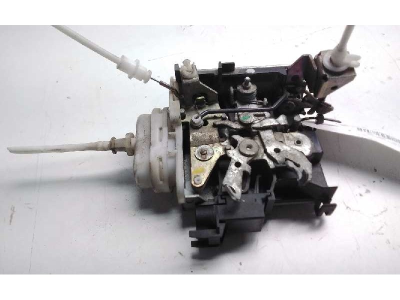 Recambio de cerradura puerta delantera derecha para audi a4 berlina (b5) 1.9 tdi referencia OEM IAM 8D1837016F  