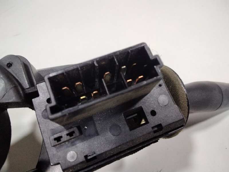 Recambio de mando limpia para peugeot 206 berlina xr referencia OEM IAM 96049597ZL  