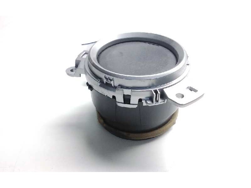 Recambio de aireador derecho para toyota auris hybrid active referencia OEM IAM   