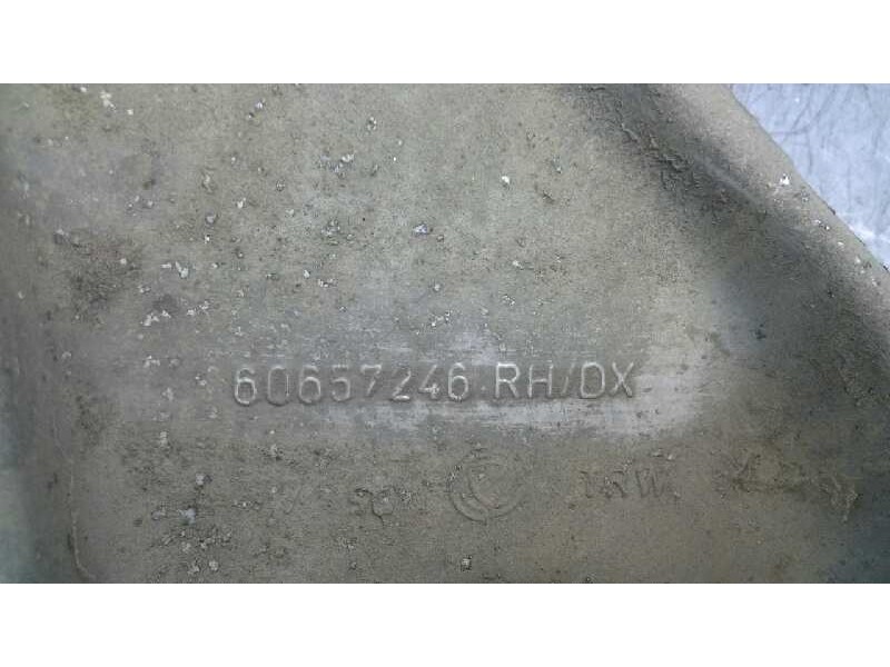 Recambio de brazo suspension superior delantero derecho para alfa romeo 147 (190) 1.9 jtd distinctive referencia OEM IAM 0051834