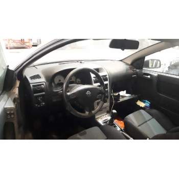 opel astra g coupé del año 2002