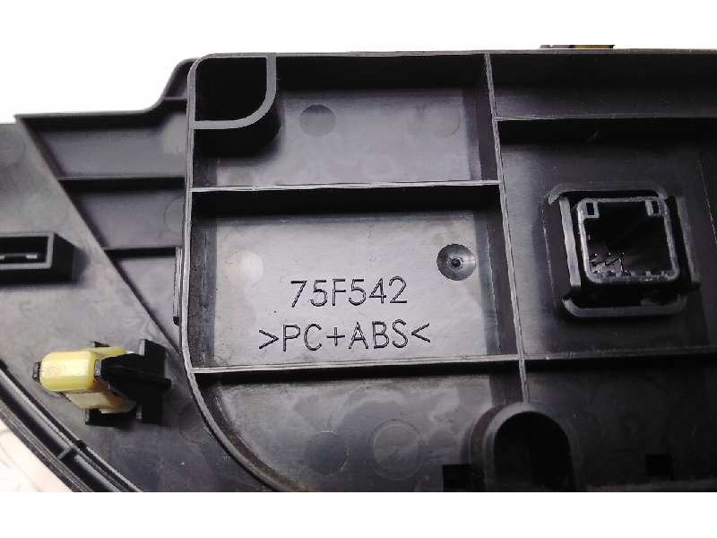 Recambio de mando calefaccion / aire acondicionado para toyota auris touring sports (e18) hybrid active referencia OEM IAM 75F54