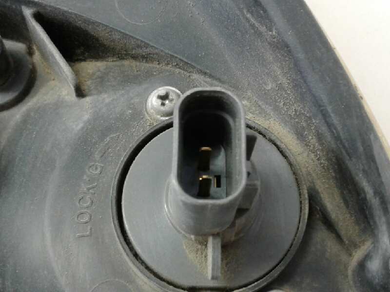 Recambio de faro derecho para kia rio rs berlina (5-ptas.) referencia OEM IAM 0K34W51030C  