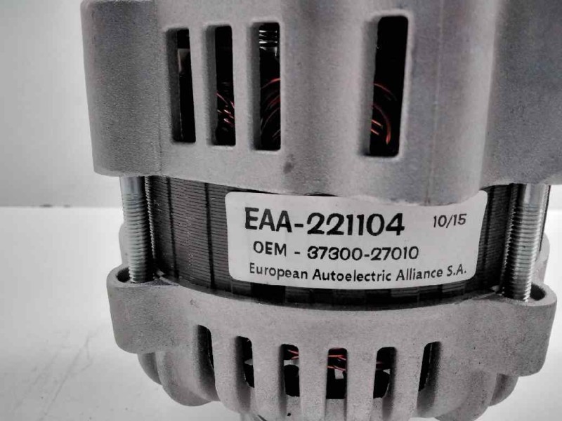Recambio de alternador para hyundai trajet (fo) referencia OEM IAM 3730027010 221104 