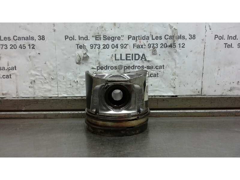 Recambio de piston para nissan pathfinder (r51) 3.0 dci le referencia OEM IAM V9X661  
