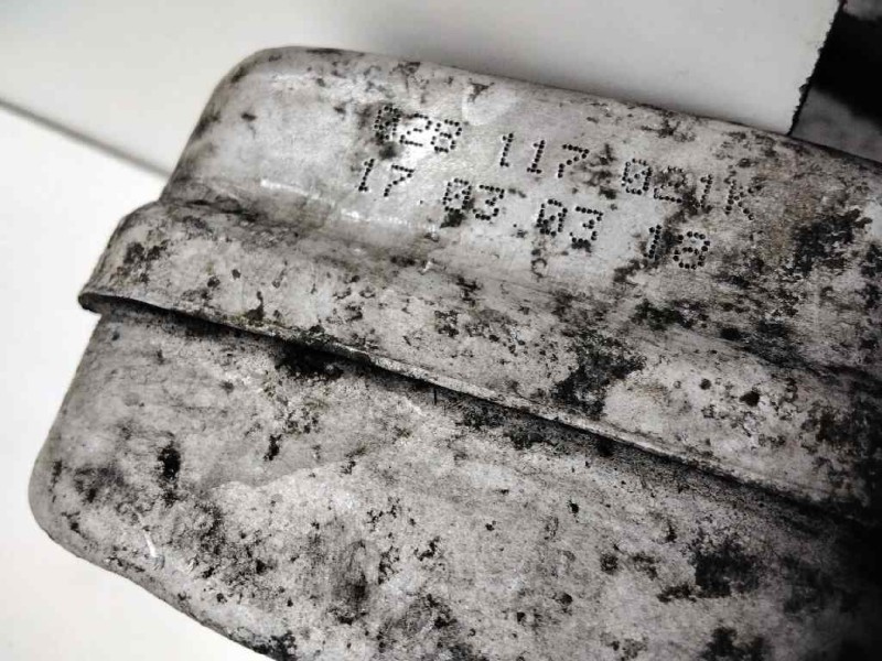 Recambio de enfriador aceite motor para volkswagen passat berlina (3b2) 1.9 tdi referencia OEM IAM   