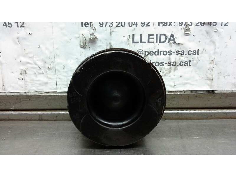 Recambio de piston para nissan pathfinder (r51) 3.0 dci le referencia OEM IAM V9X661  