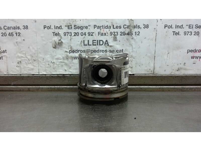 Recambio de piston para nissan pathfinder (r51) 3.0 dci le referencia OEM IAM V9X661  