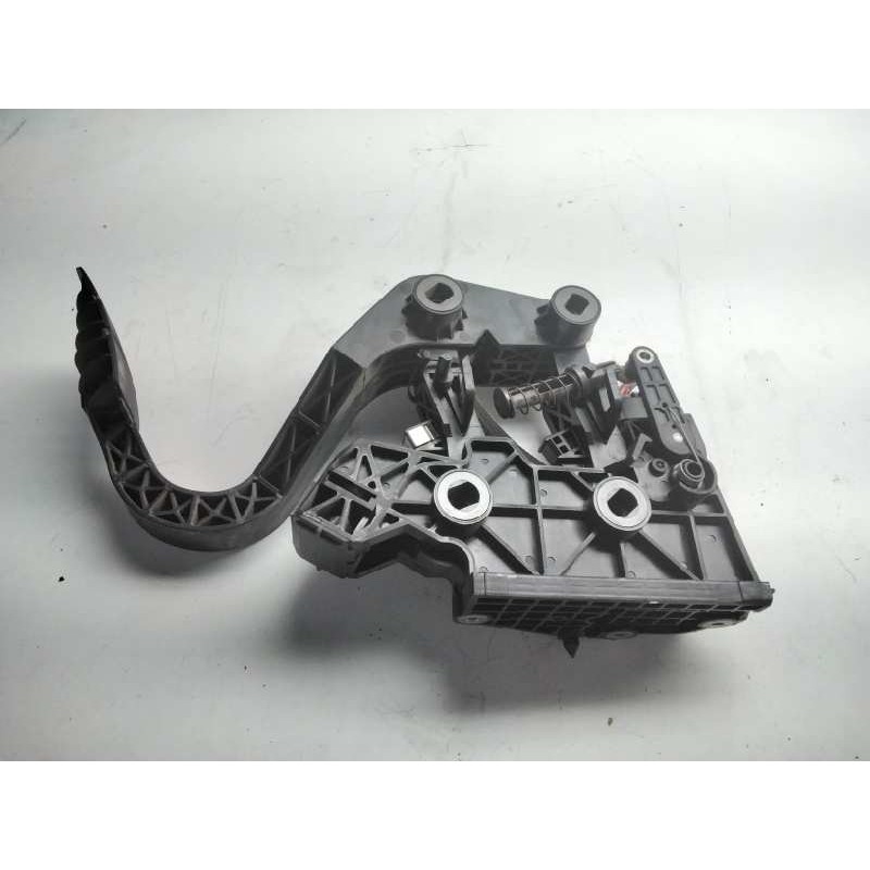 Recambio de potenciometro pedal para scania serie p/g/r (l-clase) 12.7 diesel referencia OEM IAM 2395418  