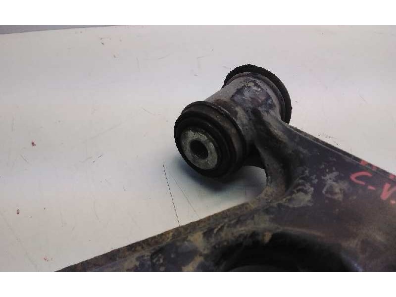 Recambio de brazo suspension inferior delantero izquierdo para fiat punto (evo) (199) dynamic referencia OEM IAM 7B3057F077  